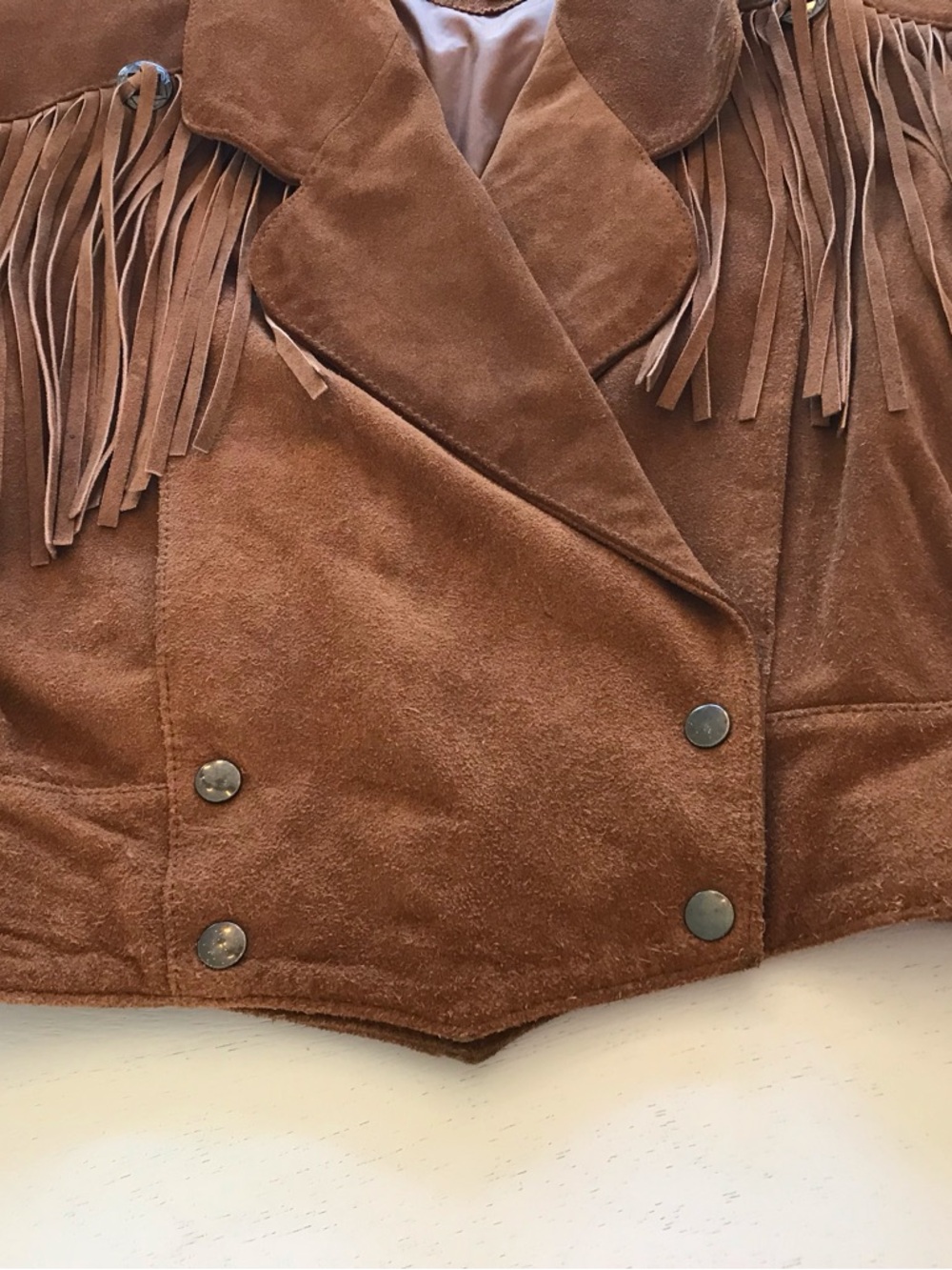 FESTIVAL 🔥VINTAGE WESTERN BOHO LONG FRINGE CONCHO SUEDE STATEMENT JACKET - Picture 13 of 16